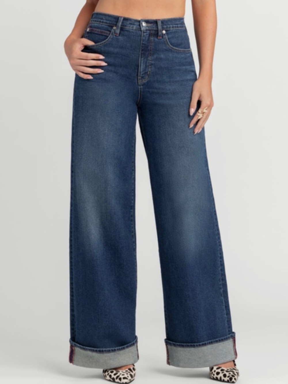Trendy Denim 👖